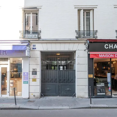 Little Boudoir Of Champs-elysées Appartamento